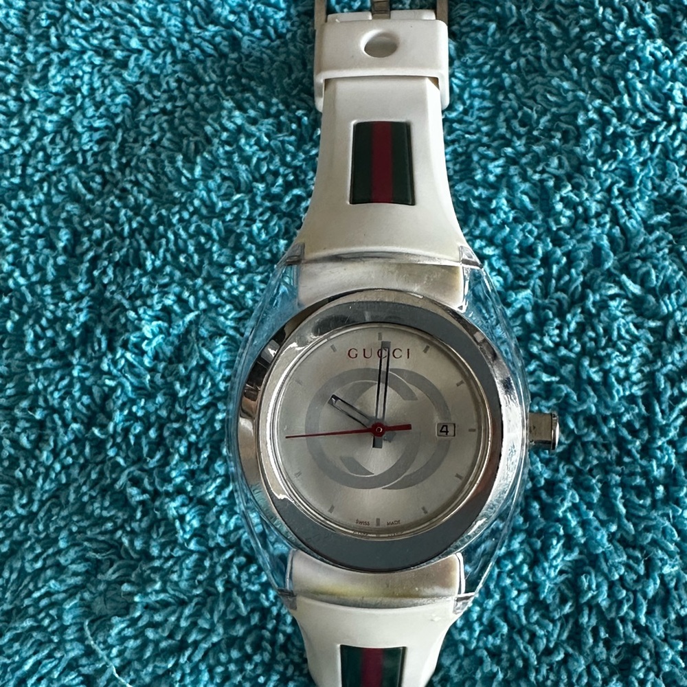 Gucci Sync Watch